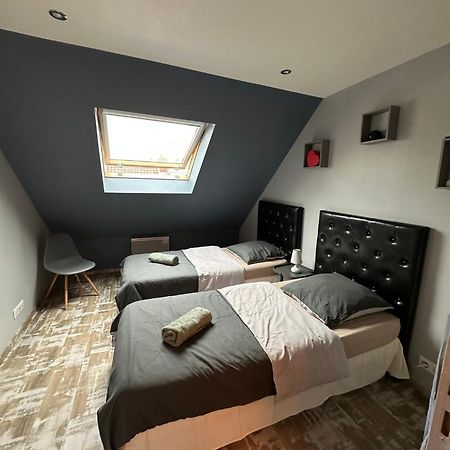 Loc'Apparts Beaumont-sur-Oise Екстер'єр фото