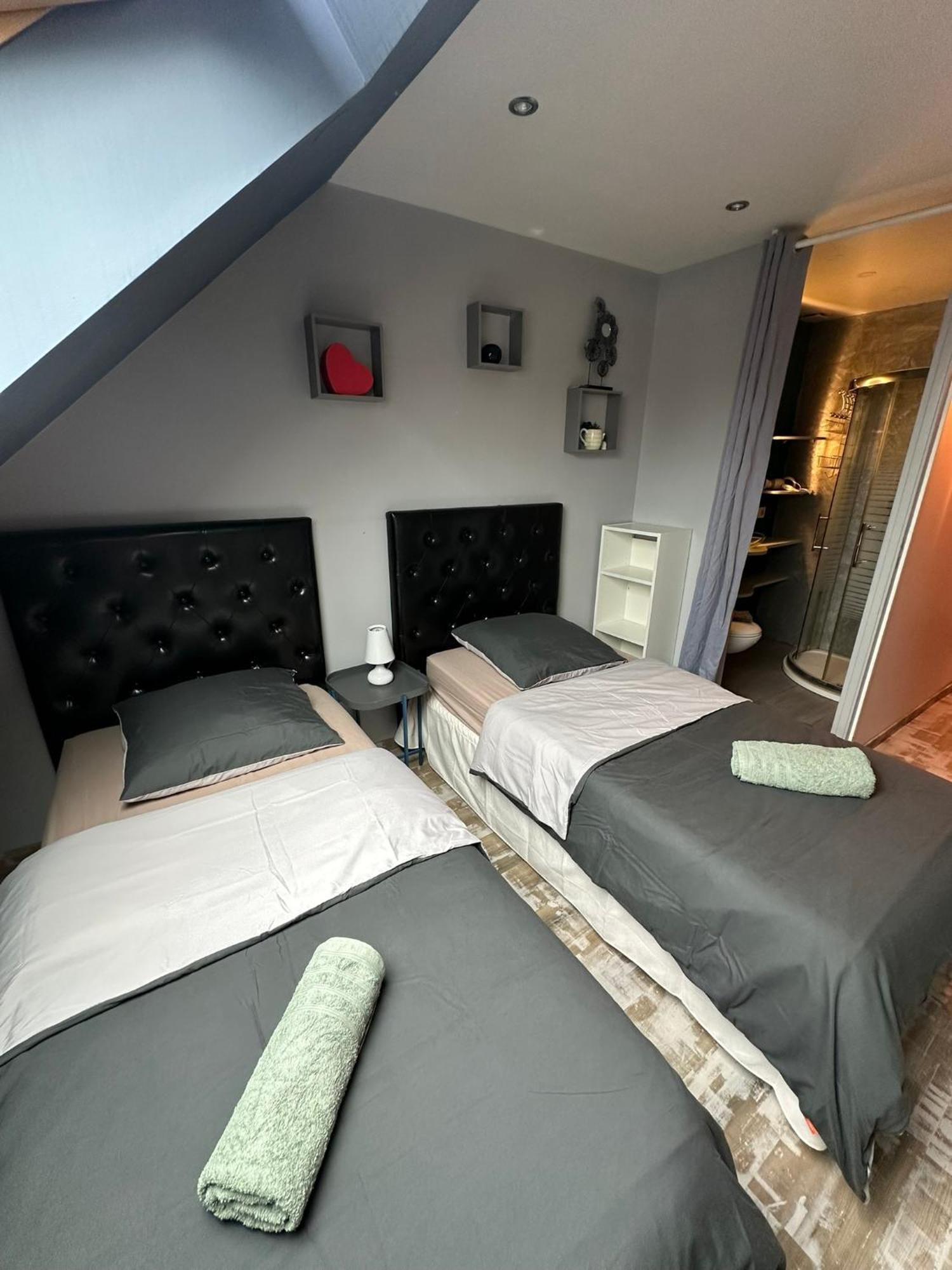 Loc'Apparts Beaumont-sur-Oise Екстер'єр фото