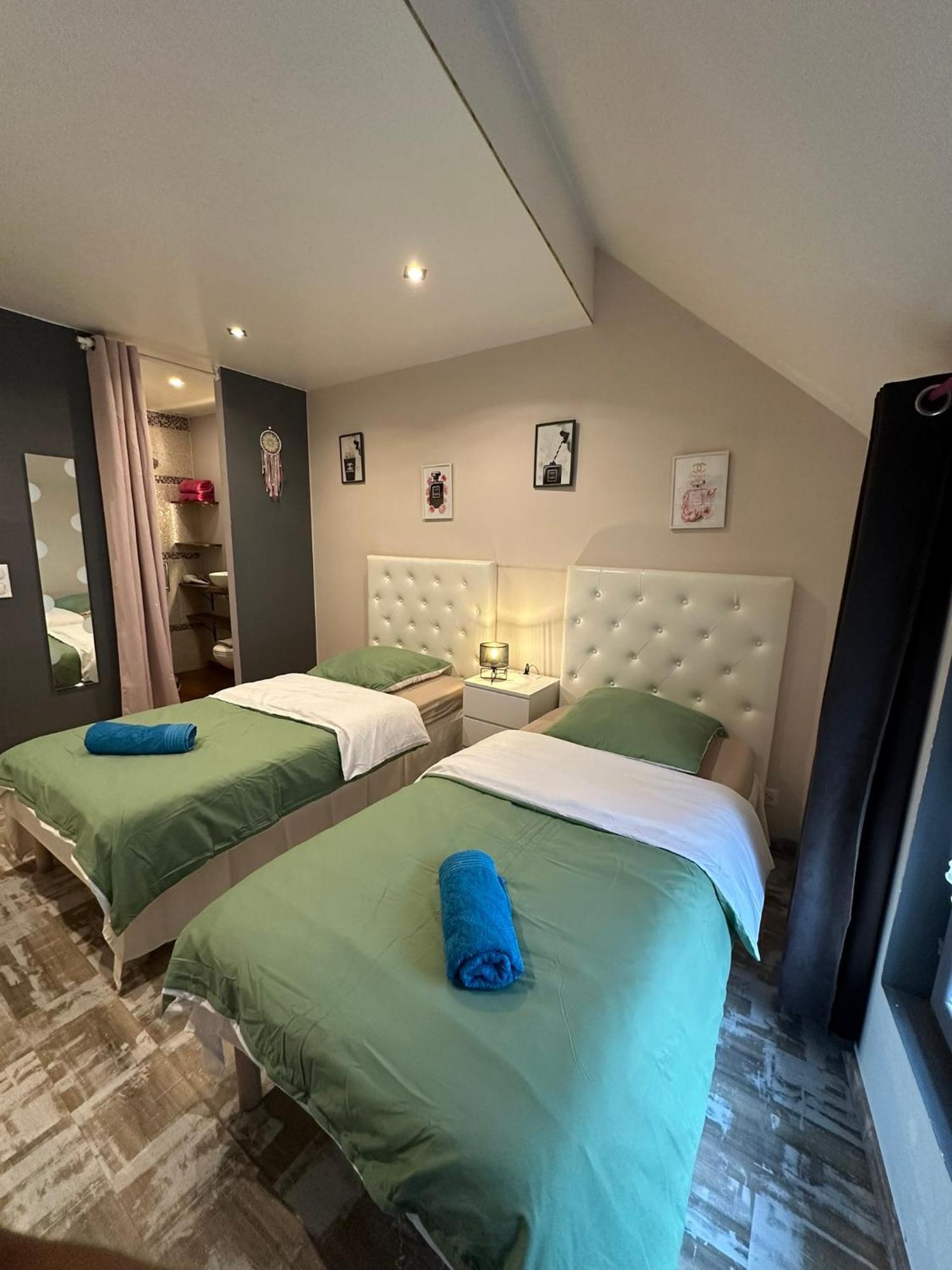 Loc'Apparts Beaumont-sur-Oise Екстер'єр фото