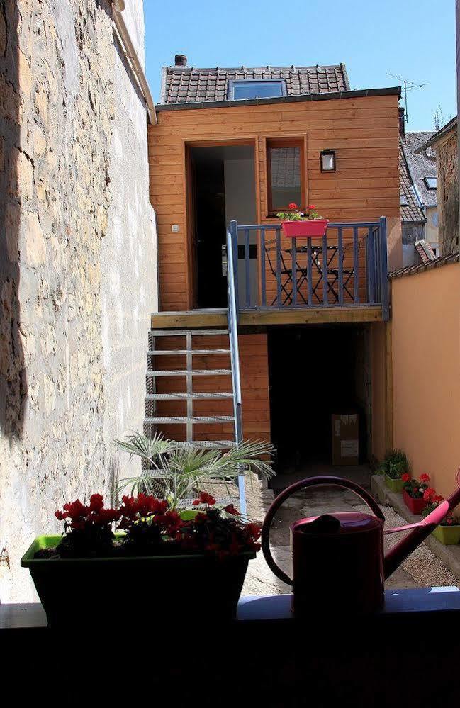 Loc'Apparts Beaumont-sur-Oise Екстер'єр фото